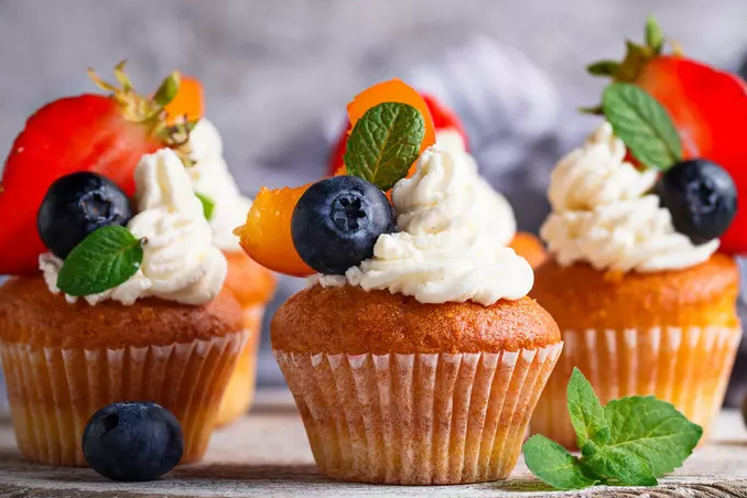 Міні-кекси з кремом для фуршету| ©topfood.club| tviyden.com